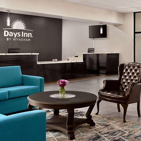 Days Inn By Wyndham Mccomb Ms Exterior photo